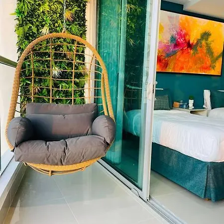 2-2 Palmetto Eliptic 3403 Enchanted Jewel Cartagena